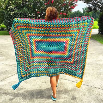 rainbow-afghan-granny-square-blanket-pattern-free