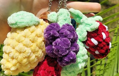 5-different-fruits-crochet-keychain-free-patterns