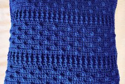 bobble-crochet-decorative-pillow-free-pattern