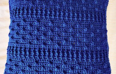 bobble-crochet-decorative-pillow-free-pattern