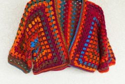 bolero-crochet-cardigan-hexagon-pattern-free