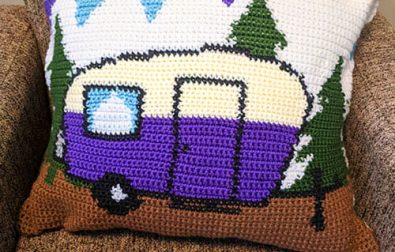 caravan-camper-free-crochet-pillow-cover-pattern