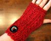 crochet-lace-fingerless-gloves-free-pattern