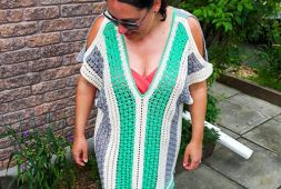 free-crochet-v-neck-beach-cover-up-pattern