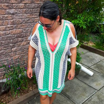 free-crochet-v-neck-beach-cover-up-pattern