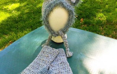 fringed-free-easy-fingerless-gloves-crochet-pattern