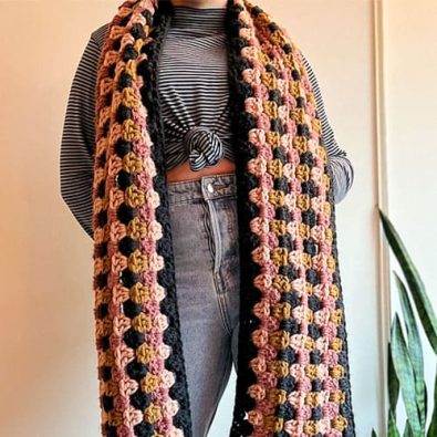 granny-cluster-crochet-scarf-free-pattern