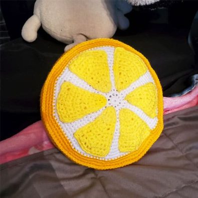 lemon-crochet-pillow-round-free-pattern