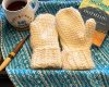 morning-coffee-free-crochet-mittens-easy-pattern