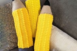 pencil-easy-crochet-pillow-pattern-free
