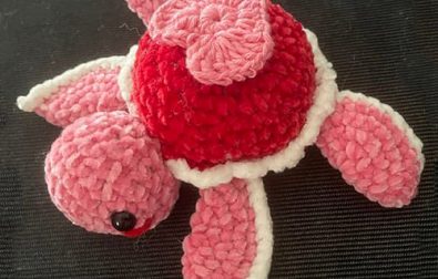 pink-heart-crochet-sea-turtle-free-pattern