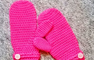 pink-love-free-mitten-crochet-pattern