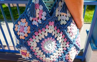 spring-crochet-granny-square-bag-free-pattern